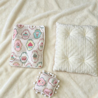 [Uniquement en tissu] Ensemble de literie trois pièces pour poupées en peluche de 22 cm, série fruits, comprenant 1 matelas, 1 oreiller et 1 couverture