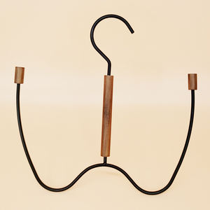 Großhandel Luxus Multifunktion ale Metall Holz Kleiderbügel Hotel Verwenden Sie einstufige Eisen hose Mantel Krawatte Gürtel Schal Flexibel Stilvoll - Product Image 2