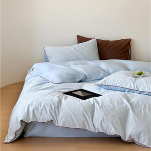 Juego de Sábanas de Cuatro Piezas de Algodón Teñido con Hilo Jacquard Clase A 60, Fundas de Almohada, Juego de Fundas de Edredón - Product Image 1
