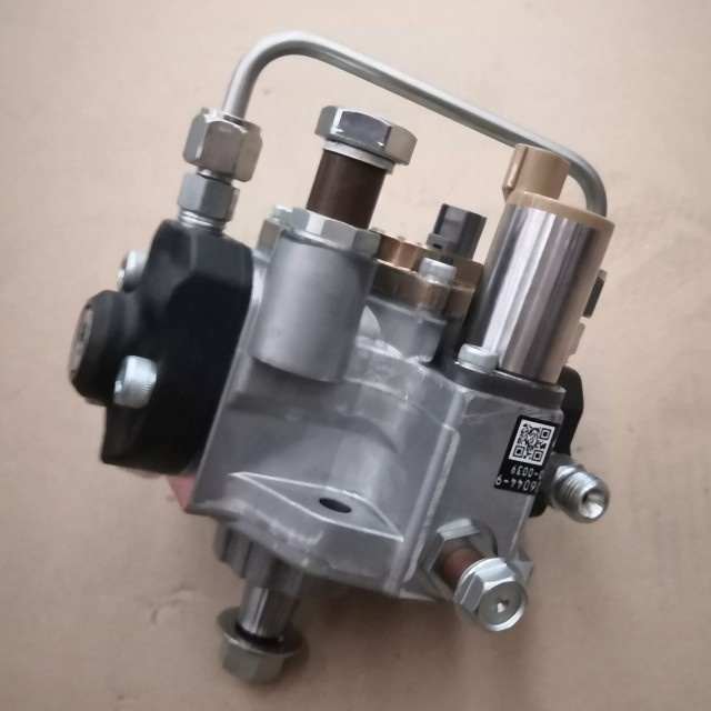 8-97306044-9 Fuel Injection Pump for Hitachi ZX200-3 Excavator