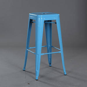 Sillas de Bar Metálicas para Cocina Comercial al por Mayor, Estilo Nórdico Minimalista, Varios Tamaños, Ecológicas y Duraderas - Product Image 1