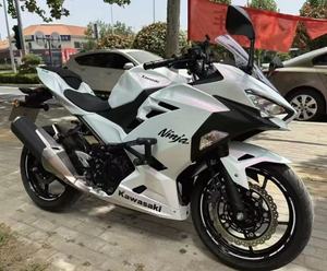 <span class=keywords><strong>Kawasaki</strong></span> <span class=keywords><strong>Ninja</strong></span> <span class=keywords><strong>400</strong></span> - Système d'alimentation en carburant EFI et cadre léger 398cc Supersport pour débutants - Product Image 2
