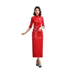 Gaun Cheongsam Renda Modern Bunga Bordir Sutra Panjang Menengah Elegan Qipao Peningkatan Gaya Tiongkok