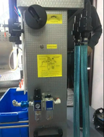 Remplisseuse de liquides hautement corrosifs à double tête Machine de remplissage de liquides pour nettoyeur de toilettes Harpic