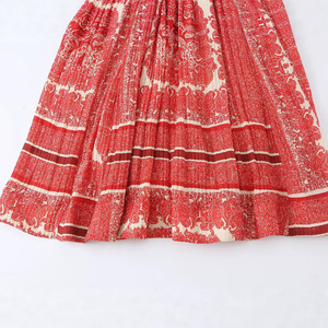 Vestido Midi Bohemio con Estampado Floral y Cuello en V para Mujer, Manga Larga, Corte en A, con Volantes, para Vacaciones, OEM/ODM por Fábrica China - Product Image 5