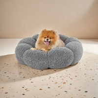 Lit pour animaux de compagnie rond en peluche doux et confortable PAIPET pour chatons et petits chiens, lit pour chien en forme de fleur, nid floral, lit douillet pour chat