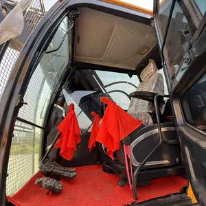 รถขุดไฮดรอลิกแบบตีนตะขาบ Hyundai 220LC-9S มือสองจากญี่ปุ่น สภาพใหม่ 95% ปี 2022 พร้อมชุดเกียร์ ปั๊ม และมอเตอร์ (อะไหล่หลัก) - Product Image 4