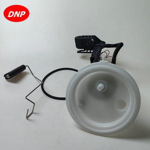 Filtro de combustible 16146766152 con unidad de envío para 16117373514 <span class=keywords><strong>BMW</strong></span> E60 E61 <span class=keywords><strong>523i</strong></span> 525i 525xi 530i 530xi 16146750467 580314537 09206027101 - Product Image 6