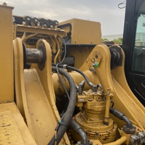 รถขุด CAT 390F มือสอง ขนาด 90 ตัน รถขุดไฮดรอลิกแบบตีนตะขาบ เครื่องจักรก่อสร้างงานหนักสำหรับงานเหมือง - Product Image 6