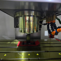 Centre d'usinage vertical CNC VMC855, machine de fraisage, perçage et taraudage, table de 800 mm, BT40, haute rigidité pour la fabrication de pièces