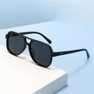 Lunettes de soleil vintage personnalisées avec logo, pour hommes et femmes, avec rivets, grande monture, verres transparents UV400, double pont, style aviateur - Product Image 2