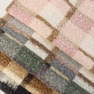Tecido de Fleece 100% Poliéster à Prova de Vento Impresso 155CM 320-340GSM Tecido de Peso Médio para Brinquedos e Roupas de Bebê e Crianças - Product Image 1