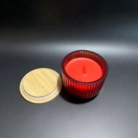 Bougie en verre parfumée de couleur rouge bougie à mèche en bois arôme fraise bougie cadeau