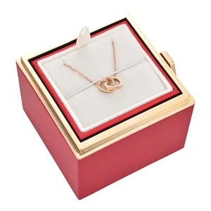 Hot Sell Women Engraved Interlocking Heart Necklace Eternal Rose With Necklace Stainless Steel Pendant Chain Necklace For Gift