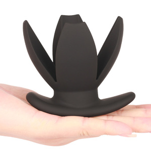 Dört açılış içi boş silikon Anal genişletici Anal Plug erkek ve kadın için Anal alternatif yetişkin ürünleri - Product Image 1
