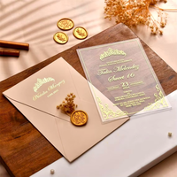 Invitation de luxe en acrylique avec feuille d'or pour Sweet 16, enveloppe rose poudré, sceau de cire, impression personnalisée