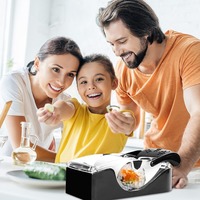Machine à sushi de cuisine bricolage en plastique léger et antiadhésif facile à utiliser vendeur en gros