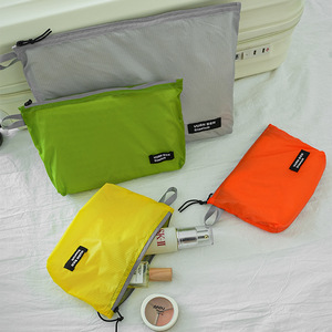Bolsa de Aseo de Viaje Impermeable Personalizada, Rectangular, de Tela No Tejida, Gran Capacidad, Organizador para Viajes con Espacio para Documentos - Product Image 4