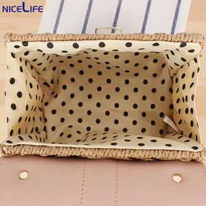 Designer 2025 sacs fourre-tout moelleux nouveau Style automne hiver sacs à main en peluche en cuir véritable pour les femmes avec broderie décoration - Product Image 2