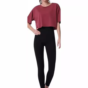 T-shirt court oversize pour femme, couleur unie, coupe ample, manches courtes, style streetwear décontracté - Product Image 3