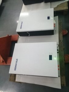 ระบบแบตเตอรี่สำรองไฟบ้าน Powerwall 10 กิโลวัตต์ชั่วโมง แบตเตอรี่ลิเธียม LFP48-200 10 กิโลวัตต์ชั่วโมง - Product Image 4