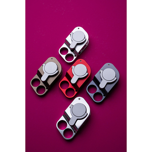 Carrete de Pesca Compacto y Fácil de Usar, Diseño de Tamaño de Palma, Color Rojo, Ideal para Viajes Repentinos - Product Image 4