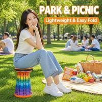 Panier de pique-nique d'extérieur rond en plastique et osier Apple, avec tabouret intégré, pour pique-nique au parc, sur l'herbe, le gazon, ou comme panier à fruits, modèle Breeze Rest Grape