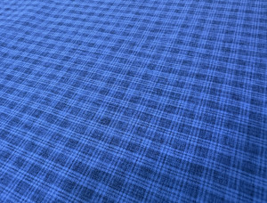 Tissu tissé à carreaux fins bleu roi avec points de strass thermocollants pour chemises, robes, vêtements de nuit et articles d'habillement - Product Image 3