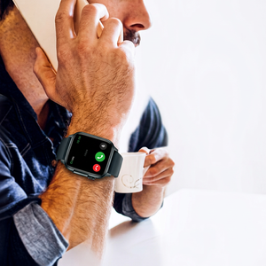 สมาร์ทวอทช์ Unisex M1 IOS หน้าจอสีคมชัด รองรับการโทร ตรวจวัดอัตราการเต้นของหัวใจ กันน้ำ 3BAR สายพลาสติกซิลิโคน เหมาะสำหรับออกกำลังกาย - Product Image 1
