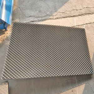 산업용 내구성 확장 금속 메쉬 시트, 강력하고 유연하며 부식 방지 기능이 있음 - Product Image 1