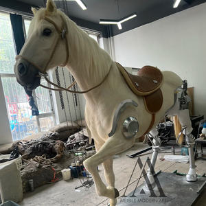 カスタム アニマトロニクス装飾 模造動物モデル 業務用ウィンドウディスプレイ リアルなグラスファイバー製ロボット馬の彫刻 - Product Image 3