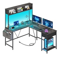 Nouvelle table d'angle de jeu pour ordinateur en forme de L double face avec support d'écran, bande LED et prise de courant USB