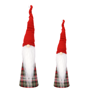 Figura Decorativa de Gnomo Escandinavo con Gorro de Punto Escarlata y Diseño Tartán para Esquina de Escritorio de Oficina, MOQ Bajo - Product Image 3