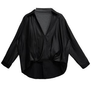 Chemise ample en coton avec empiècements en <span class=keywords><strong>cuir</strong></span> PU et col en V, design personnalisé Yokids 2026 - Product Image 6