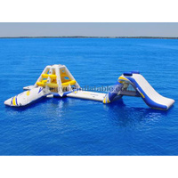 Glissière de bateau de croisière Mobile de haute qualité, glissière de Yacht gonflable à l'eau, glissière de piscine de loisir de mer