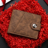Dompet Retro gaya pendek Pria, simpel, kapasitas besar, desain tipis, banyak slot kartu, lipat ganda dengan penutup tombol.