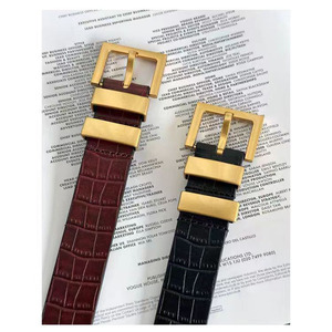 Ceinture en cuir pleine fleur gaufré crocodile pour femme, ceinture de luxe en cuir de vachette noir avec boucle ardillon dorée - Product Image 2