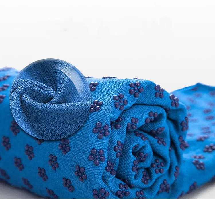 Groothandel Eco-Vriendelijke Siliconen Antislip Grip Dots Yoga Mat Handdoek Pvc Stippen Antislip Microfiber Yoga Handdoek