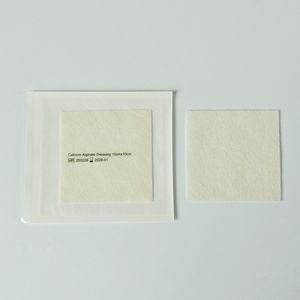 Pansement auto-adhésif stérile en alginate de calcium, écologique, antibactérien, certifié CE, désinfecté à l'oxyde d'éthylène, 10x10cm - Product Image 2