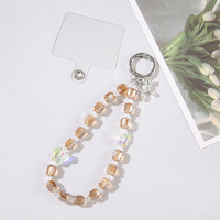 Chaîne de poignet en alliage de zinc avec perles de cristal style INS, porte-clés mignon, pendentif pour sac ou chien, pour femme, chaîne de téléphone anti-perte, portable et durable