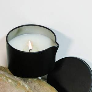 Vente en gros de bougies de <span class=keywords><strong>massage</strong></span> corporel biologiques nordiques de luxe faites à la main en cire de noix de coco parfumée pour les mariages et la Saint-Valentin - Product Image 3
