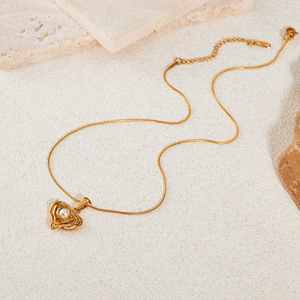 Collar de Mujer de Acero Inoxidable de Alta Calidad con Corazón y Perla, Cadena de Eslabones Moderna para Regalo de Aniversario - Product Image 4