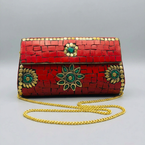 Bolso de Mano de Metal y Hierro Hecho a Mano para Mujer, Diseño Sólido y Moderno, Artesanos Indios, para Ocasiones Especiales, con Correa de Cadena y Terciopelo - Product Image 4