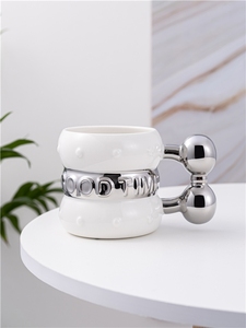 แก้วกาแฟเซรามิกเคลือบเงินดีไซน์ใหม่ ขนาด 400 มล. 13 ออนซ์ แก้วน้ำ แก้วกาแฟแบบซาอุดิอาระเบีย แก้วหรูหรา แก้วพอร์ซเลน - Product Image 2