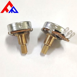 Potenciómetro Rotatorio de 24mm M8x0.75 con Eje Ranurado Moleteado de Composición de Carbono, Ajuste Superior y Terminales de Soldadura - Product Image 5