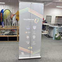 Support publicitaire en aluminium de luxe en forme de goutte d'eau 85x200cm, imprimé sur mesure, pour exposition, promotion, salon professionnel, bannière déroulante