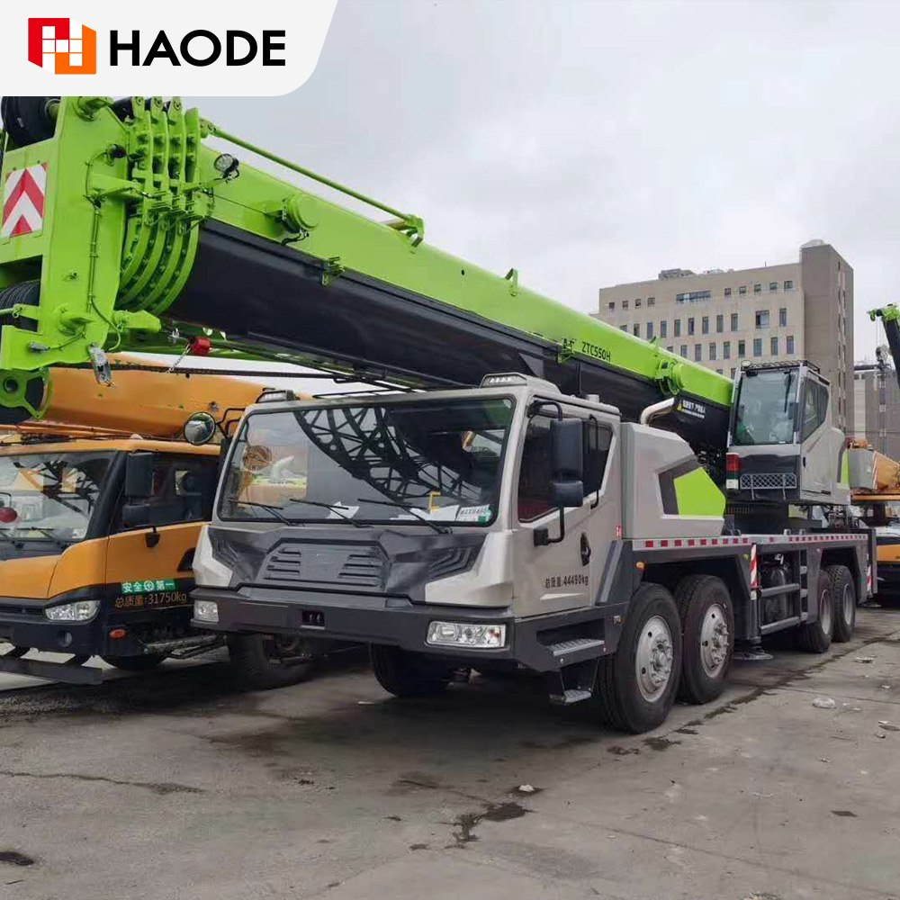 Автокран 2019 Zoomlion ZTC 55t в хорошем состоянии, подержанная строительная техника с сердечником коробки передач, моторный насос двигателя и подшипник