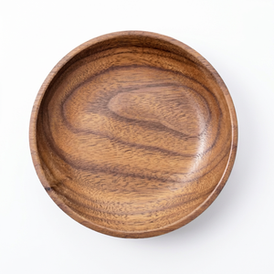 Assiette de service ronde en bois, design minimaliste, couleur unie, vaisselle plate faite à la main, pour servir des collations, des desserts ou comme décoration - Product Image 1