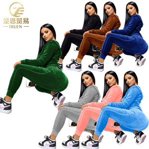 <span class=keywords><strong>2022</strong></span> automne <span class=keywords><strong>hiver</strong></span> vêtements pour femmes à manches longues veste survêtement survêtement <span class=keywords><strong>velours</strong></span> survêtement <span class=keywords><strong>velours</strong></span> à capuche deux pièces <span class=keywords><strong>pantalon</strong></span> ensemble - Product Image 2