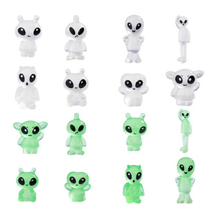 Figurines en résine Dp Alien qui brillent dans le noir, mini ornements pour présentation décorative - Product Image 5